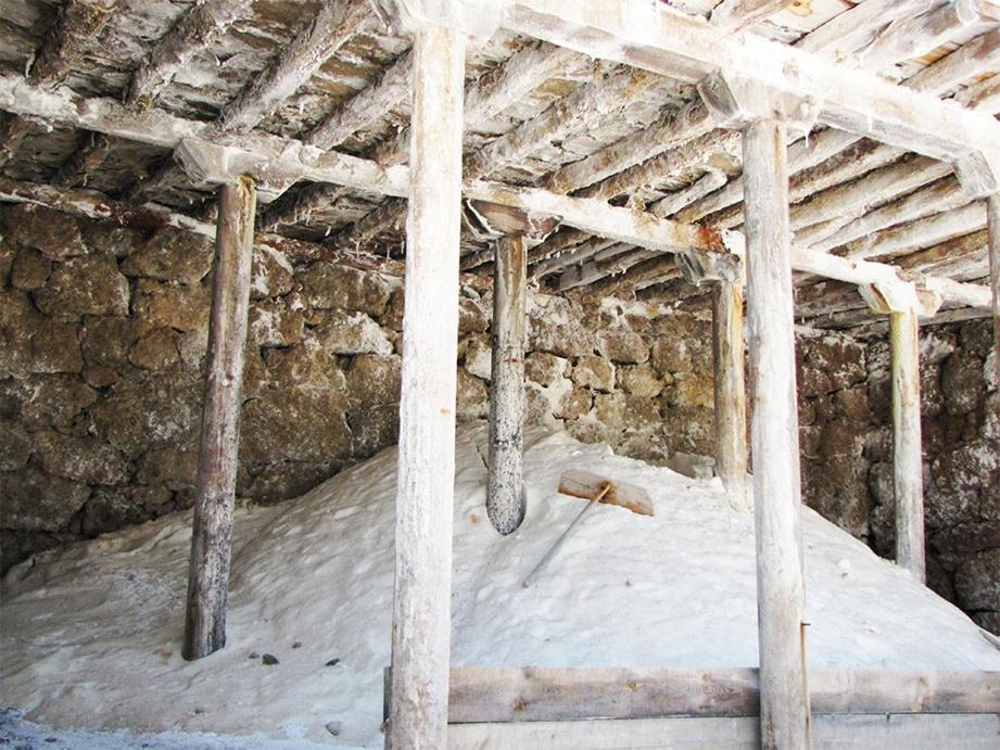Casa Rural Madera Y Sal Salinas de Anana Exterior foto